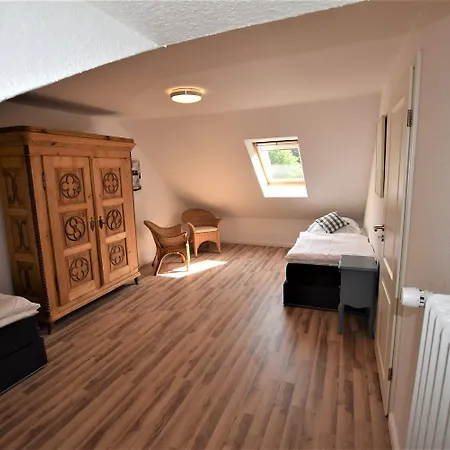 Alexandra Apartment